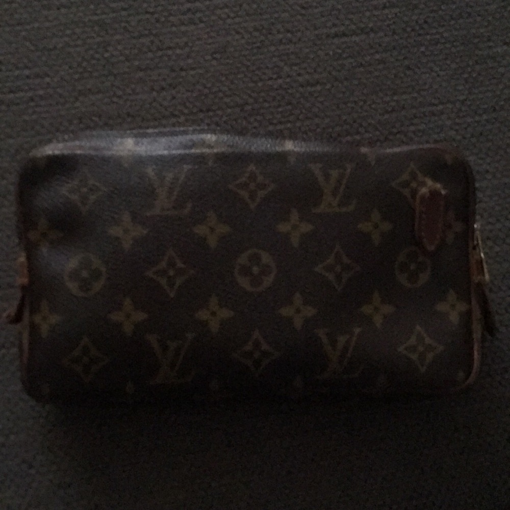 Louis Vuitton make up bag